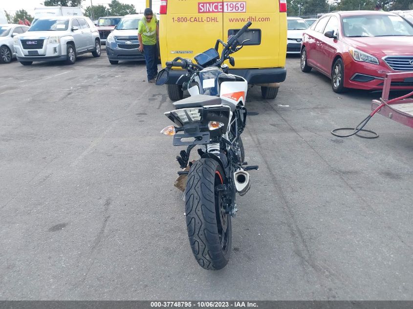 2022 KTM 390 DUKE MD2JPJ40XNC236784