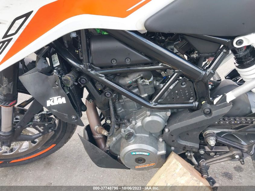 2022 KTM 390 DUKE MD2JPJ40XNC236784
