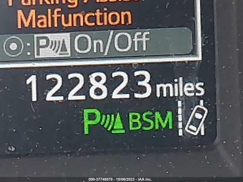 2016 TOYOTA RAV4 HYBRID LIMITED - JTMDJREV4GD019077