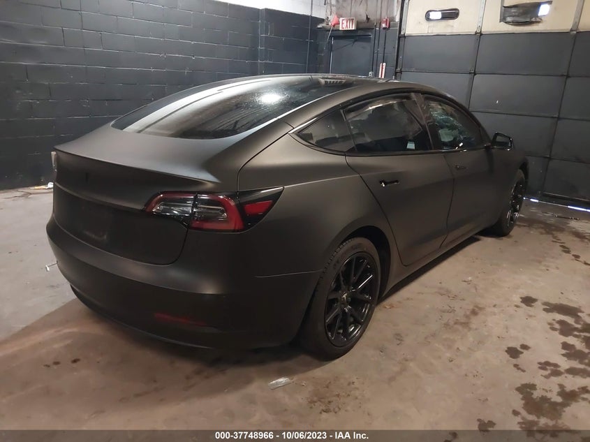 VIN 5YJ3E1EB6JF184264 2018 TESLA MODEL 3 LONG RANGE