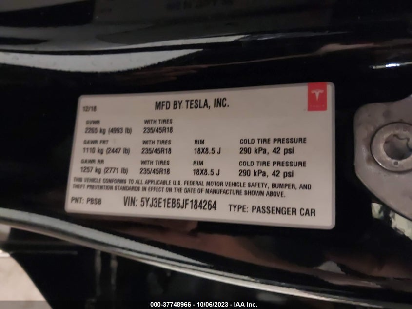 VIN 5YJ3E1EB6JF184264 2018 TESLA MODEL 3 LONG RANGE