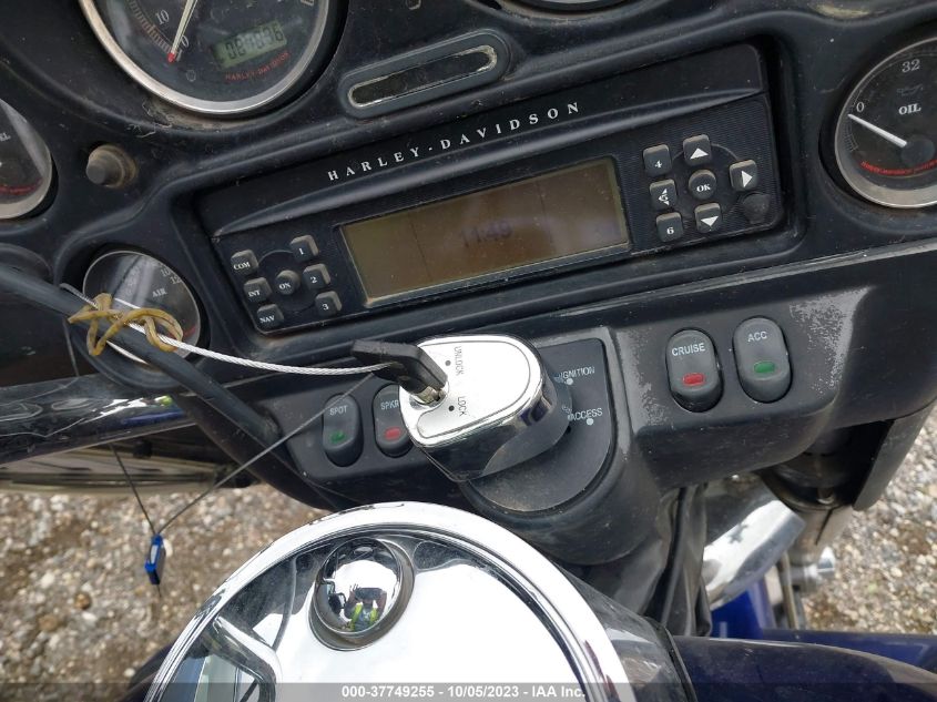 2007 HARLEY-DAVIDSON FLHTCUI 1HD1FC4197Y687917