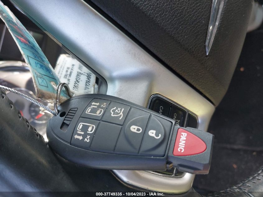 2015 CHRYSLER TOWN & COUNTRY TOURING - 2C4RC1BG3FR588201