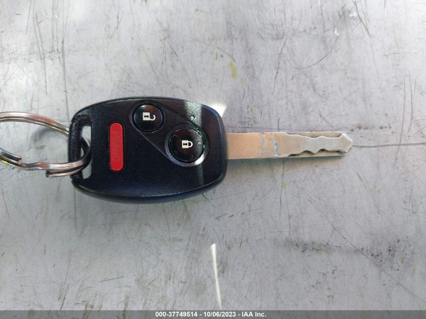 2013 HONDA FIT - JHMGE8H36DC082798
