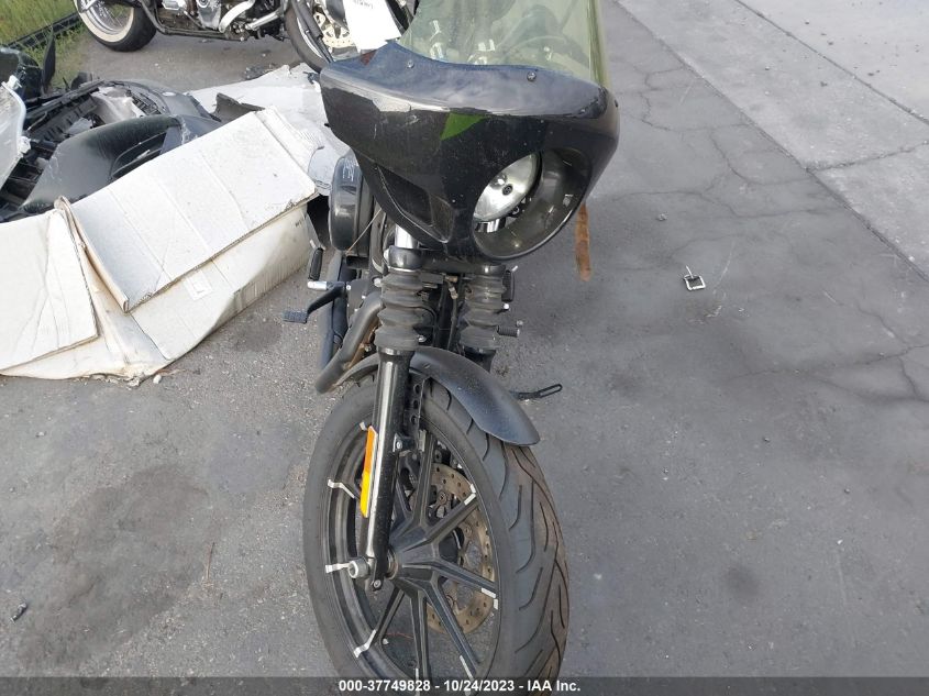 2022 HARLEY-DAVIDSON XL883 N - 1HD4LE223NB403324