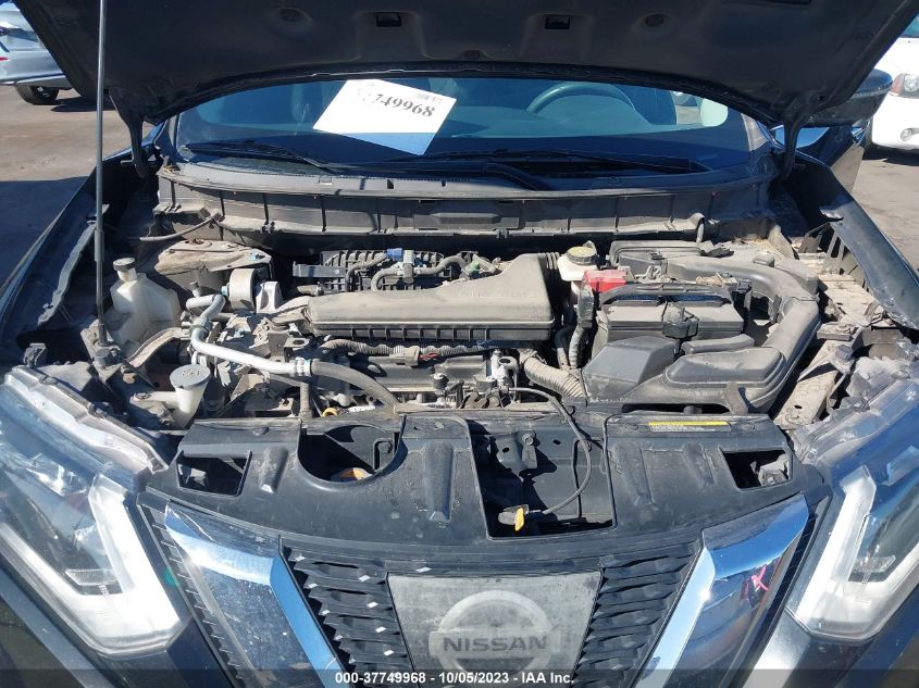 VIN KNMAT2MT2HP579216 2017 NISSAN ROGUE SV