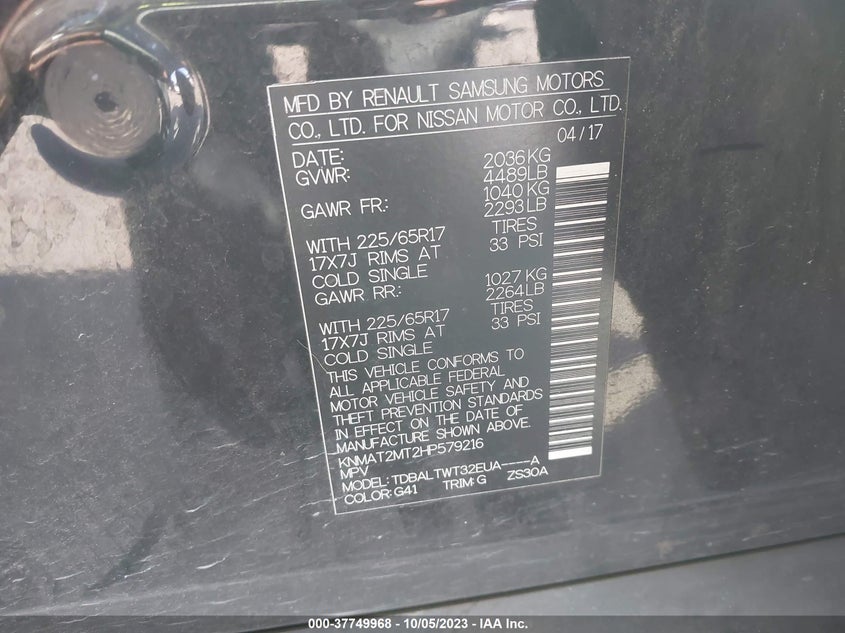 VIN KNMAT2MT2HP579216 2017 NISSAN ROGUE SV