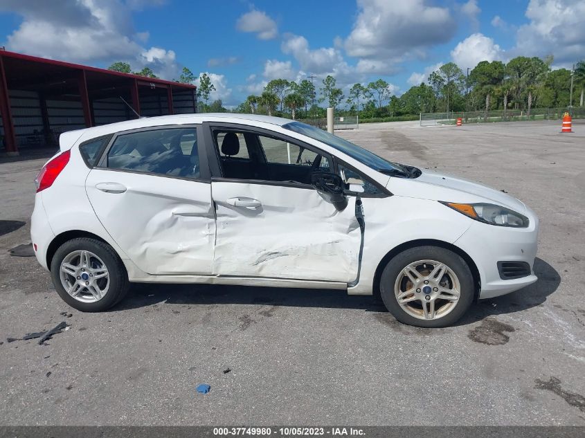 2017 FORD FIESTA SE - 3FADP4EJXHM158821
