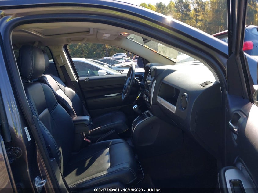 VIN 1C4NJDEB3HD177294 2017 JEEP COMPASS LATITUDE