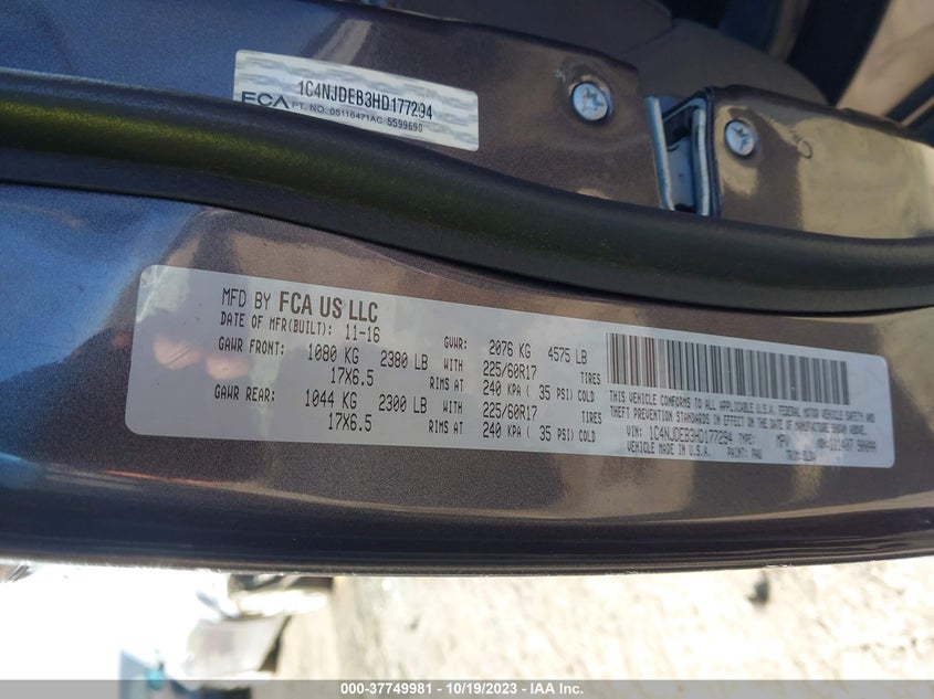 VIN 1C4NJDEB3HD177294 2017 JEEP COMPASS LATITUDE