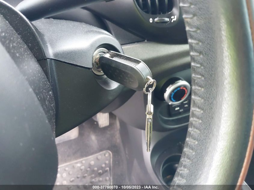 2014 FIAT 500L TREKKING - ZFBCFADH2EZ016627