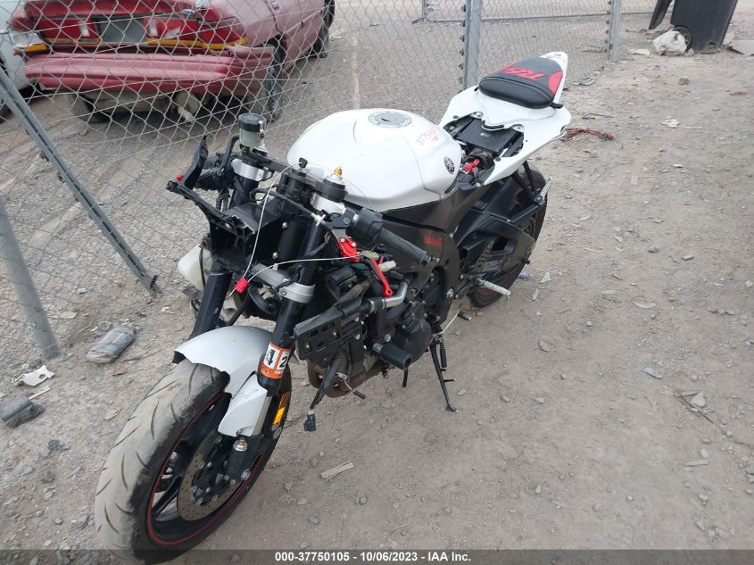 2012 YAMAHA YZFR6 JYARJ16E6CA023175