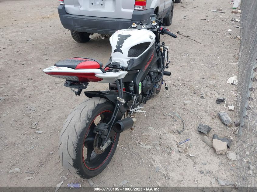 2012 YAMAHA YZFR6 JYARJ16E6CA023175