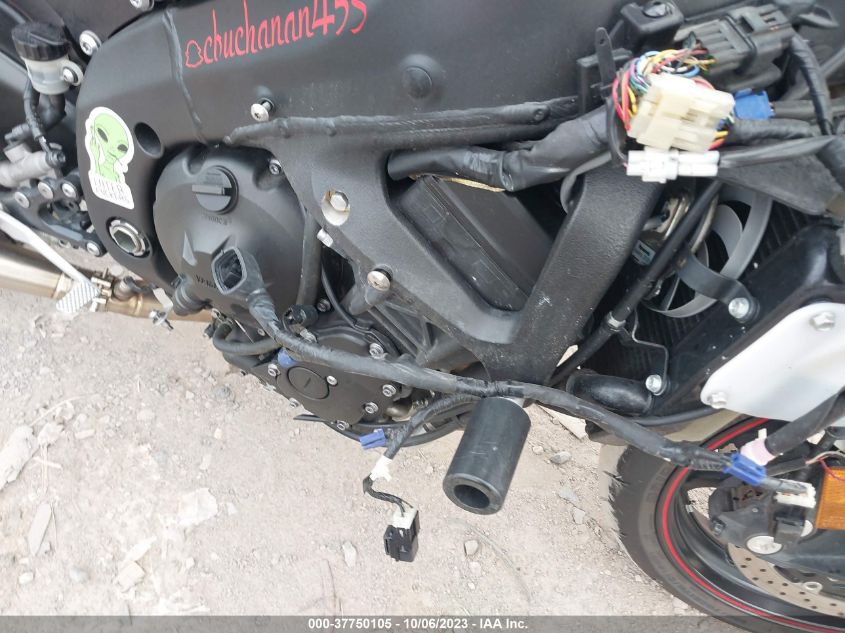 2012 YAMAHA YZFR6 JYARJ16E6CA023175