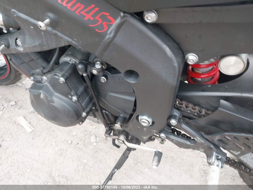 2012 YAMAHA YZFR6 JYARJ16E6CA023175