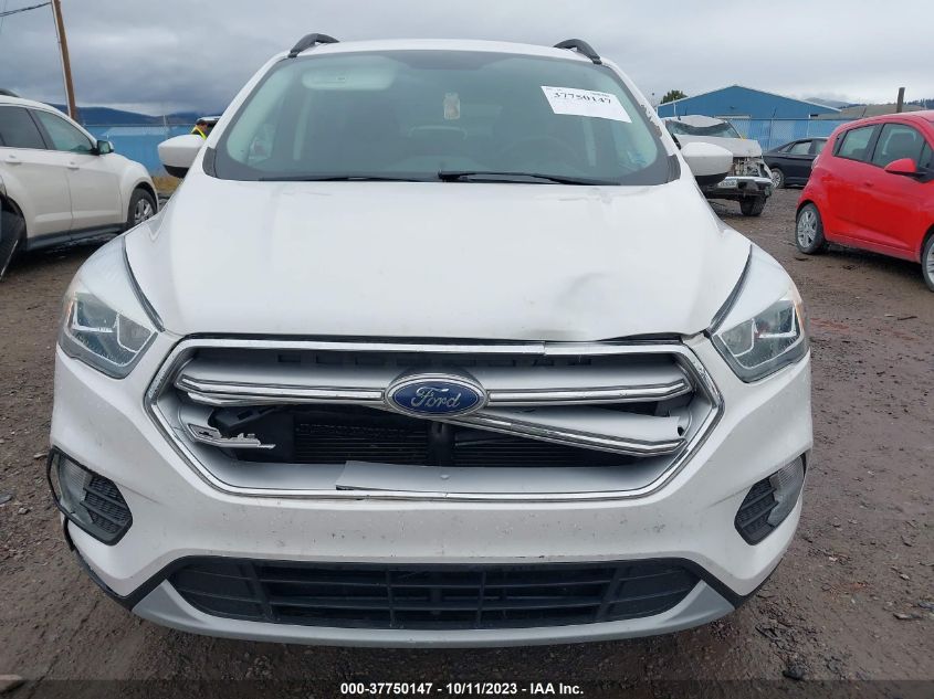 2017 FORD ESCAPE SE - 1FMCU9GD5HUA85531