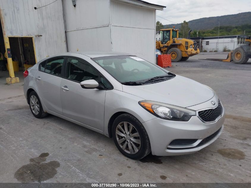 2016 KIA FORTE LX - KNAFX4A64G5549310