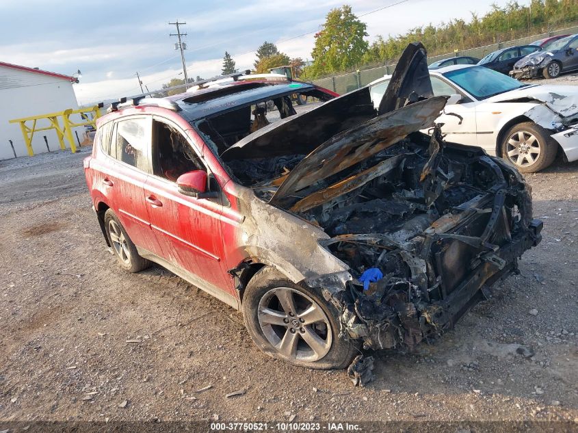 2015 TOYOTA RAV4 XLE - JTMRFREV2FD165435