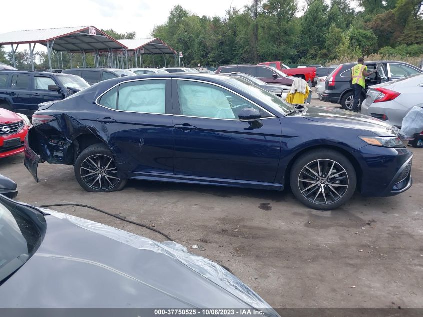 2022 TOYOTA CAMRY SE - 4T1G11AK8NU695390
