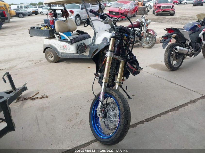 2020 SUZUKI DR-Z400 SM JS1SK44A4L7100413