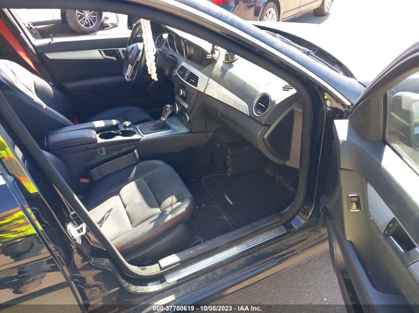 2014 MERCEDES-BENZ C-CLASS C 250 - WDDGF4HBXEA917755