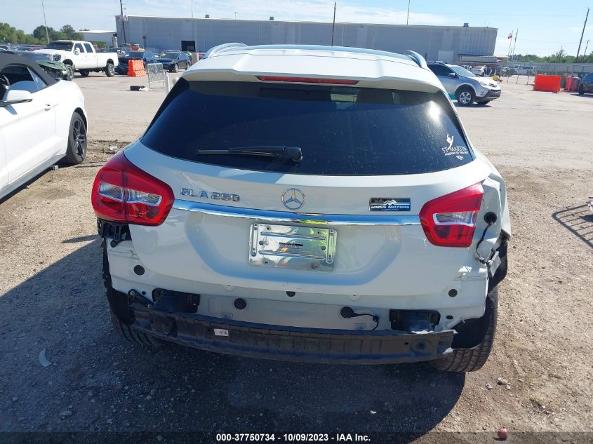 2015 MERCEDES-BENZ GLA-CLASS GLA 250 - WDCTG4EB2FJ174210