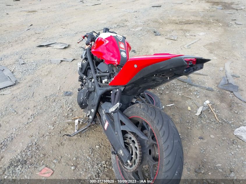 2015 YAMAHA YZFR3 MH3RH06Y8FK003787