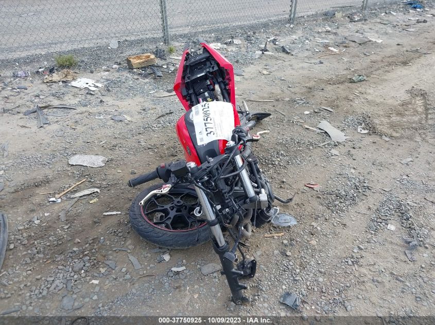 2015 YAMAHA YZFR3 MH3RH06Y8FK003787