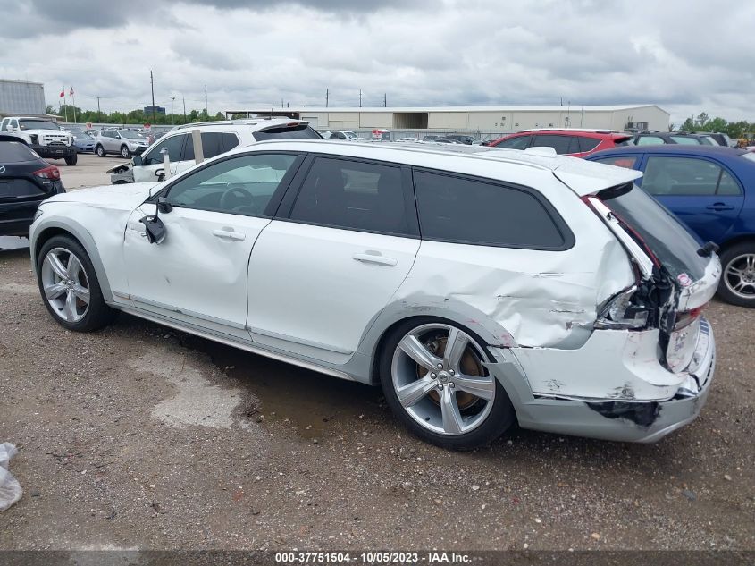 2018 VOLVO V90 CROSS COUNTRY VOLVO OCEAN RACE YV4A22NT3J1032799