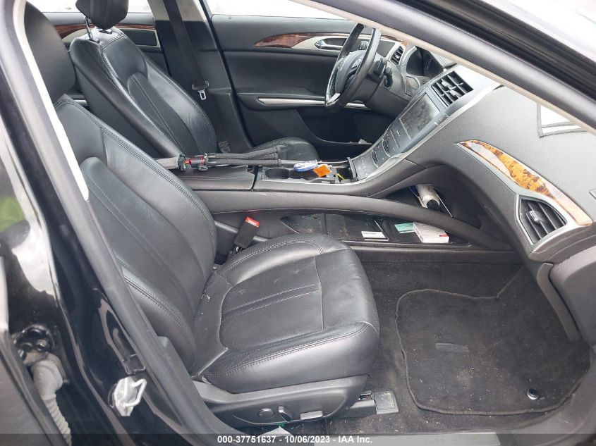2014 LINCOLN MKZ - 3LN6L2J96ER810164