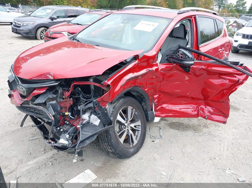 VIN 2T3WFREV0HW321495 2017 TOYOTA RAV4 XLE