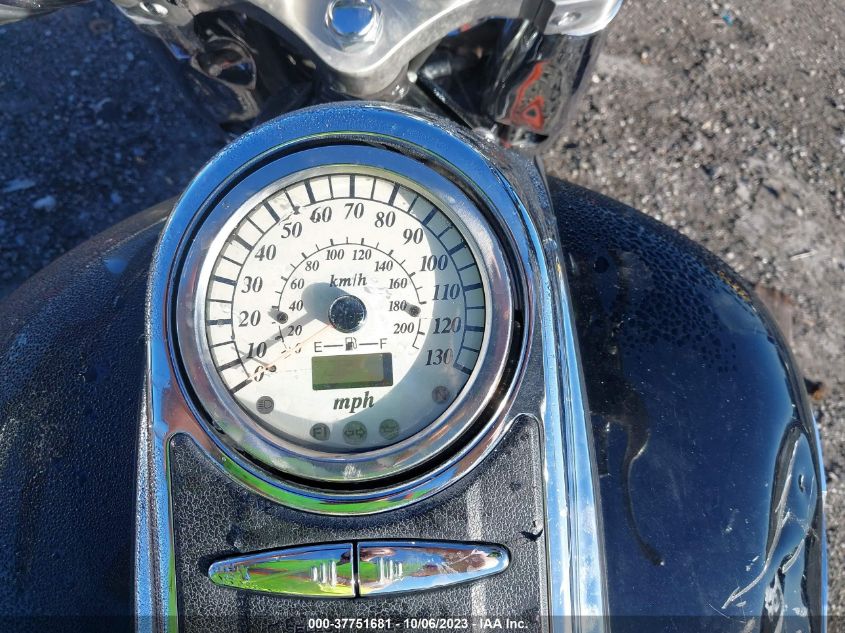 2009 SUZUKI VL1500 - JS1VY52A092100273