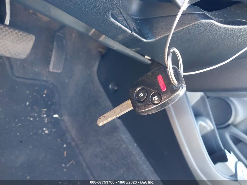 2013 HONDA FIT - JHMGE8H37DC015739