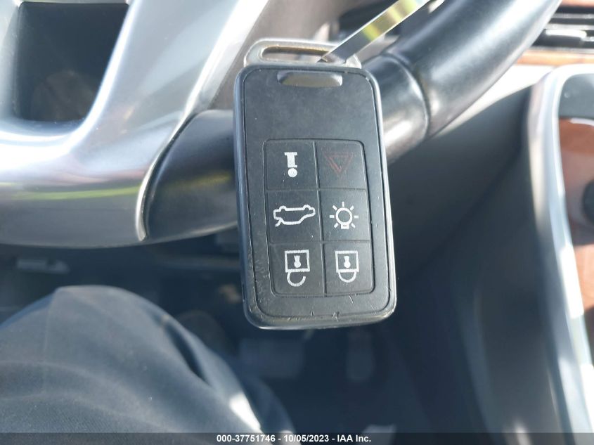 2015 VOLVO S80 T6 PLATINUM YV1902MD0F1183297