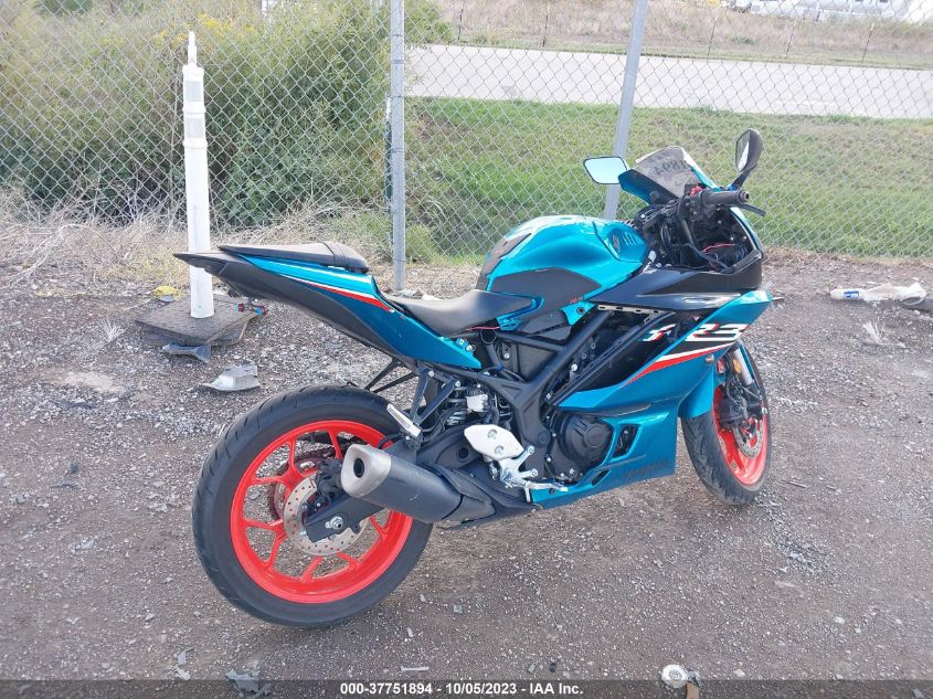 2021 YAMAHA YZFR3 A MH3RH18Y8MK006589