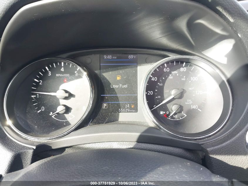 2019 NISSAN ROGUE SV - 5N1AT2MT2KC772184