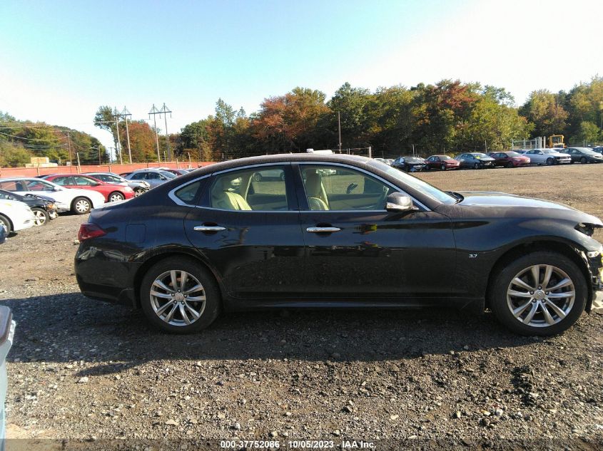2015 INFINITI Q70 JN1BY1AR3FM562483