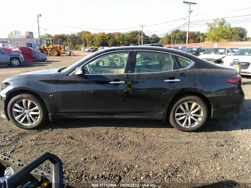 2015 INFINITI Q70 JN1BY1AR3FM562483