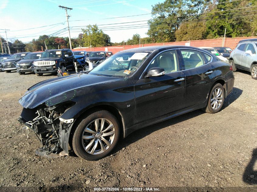 2015 INFINITI Q70 JN1BY1AR3FM562483