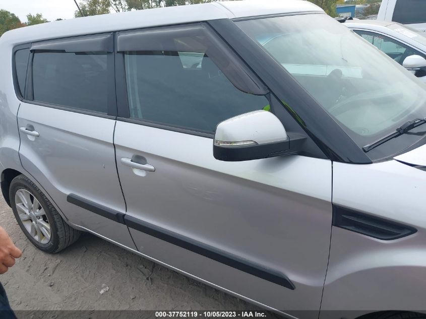 2013 KIA SOUL + - KNDJT2A63D7505747