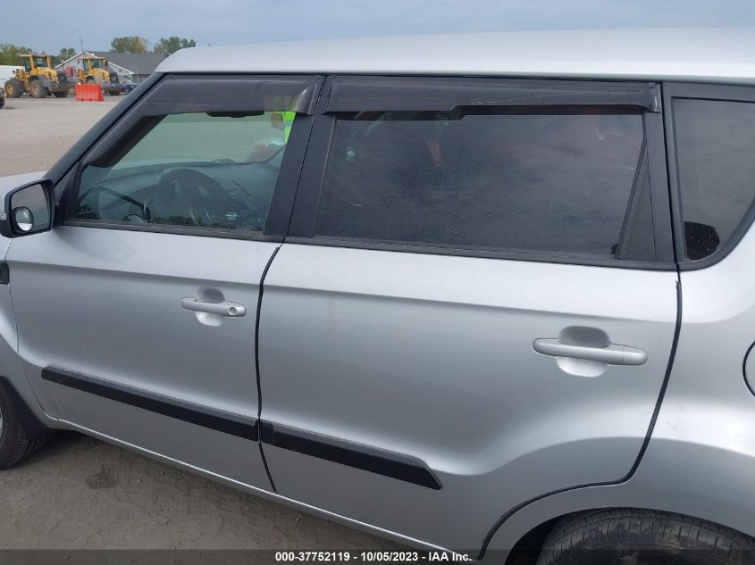 2013 KIA SOUL + - KNDJT2A63D7505747
