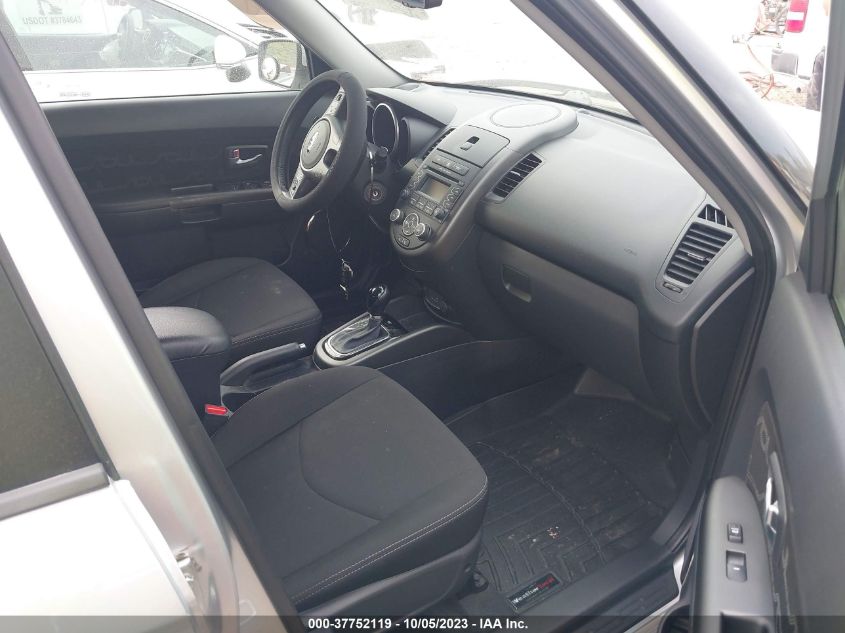 2013 KIA SOUL + - KNDJT2A63D7505747