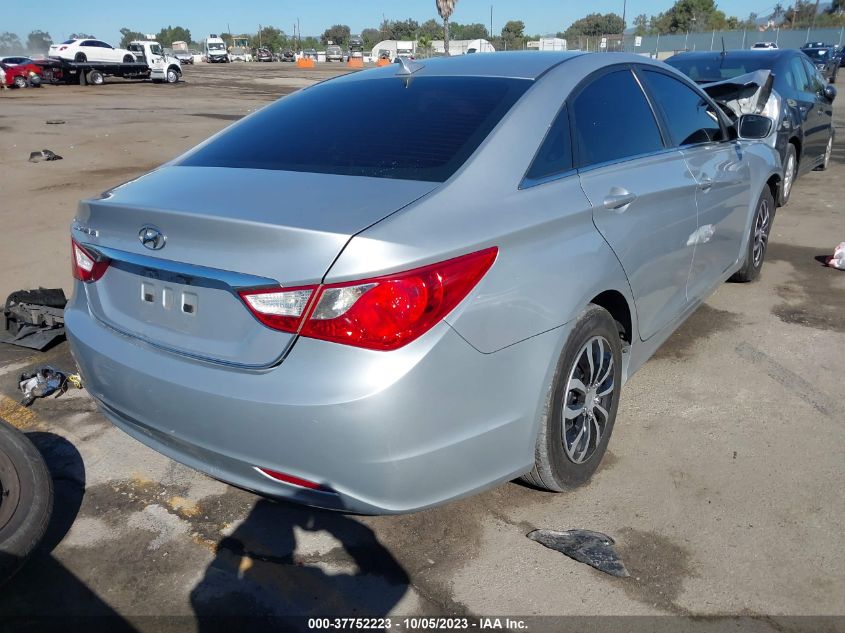 2013 HYUNDAI SONATA GLS - 5NPEB4AC0DH542000