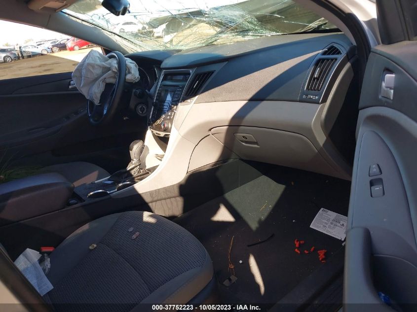 2013 HYUNDAI SONATA GLS - 5NPEB4AC0DH542000