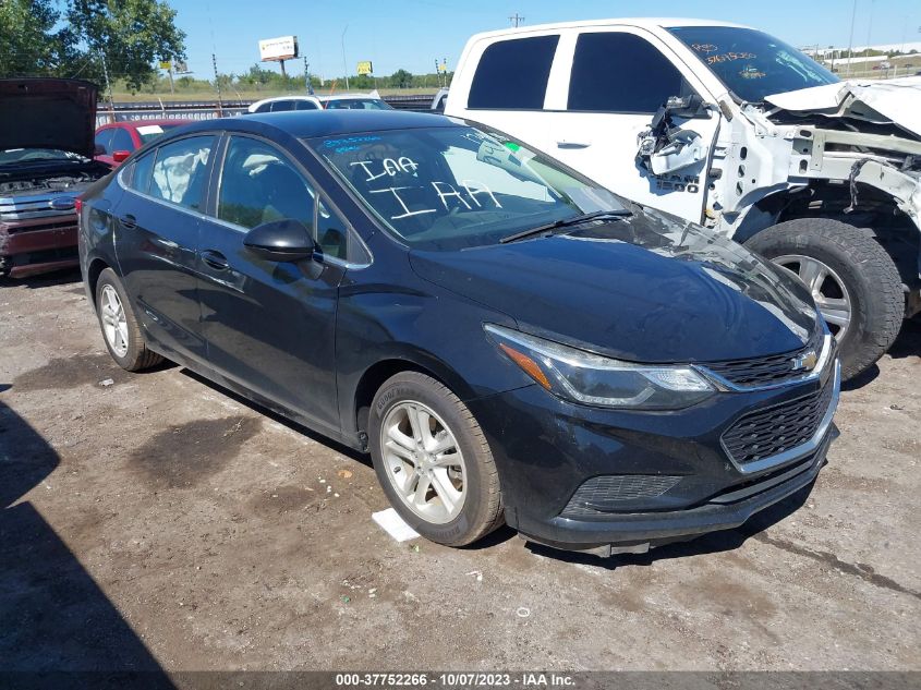 2018 CHEVROLET CRUZE LT - 1G1BE5SM5J7179418