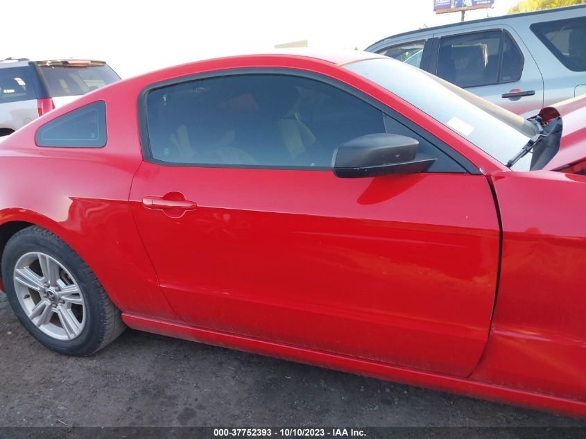 2014 FORD MUSTANG V6 - 1ZVBP8AM5E5311208