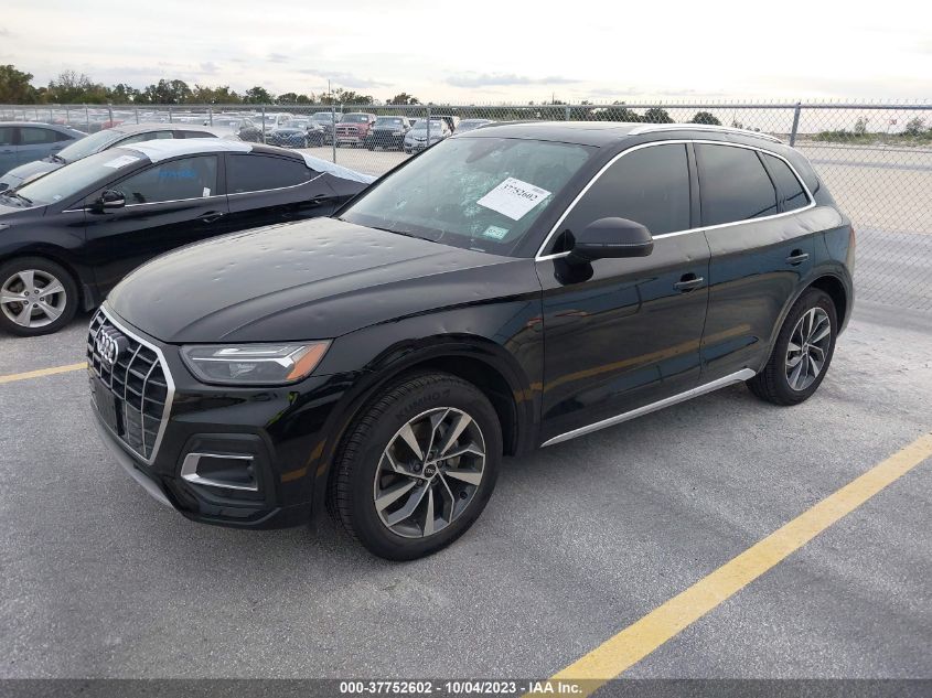 WA1BAAFY4M2082747 2021 AUDI Q5, photo no. 2