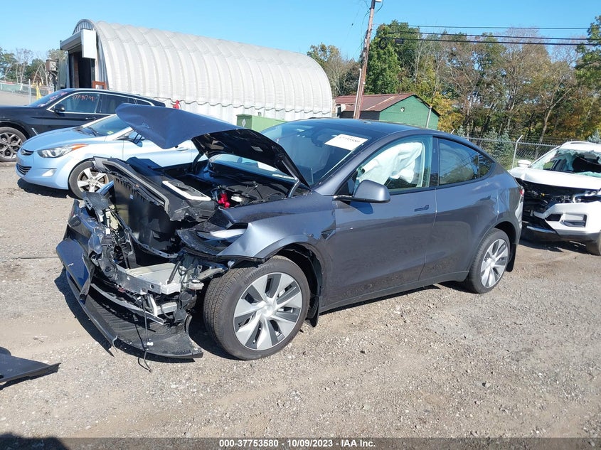 VIN 7SAYGDEE6PF798335 2023 TESLA MODEL Y LONG RANGE