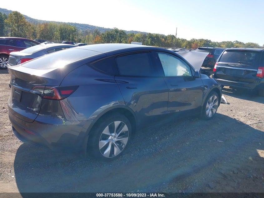 VIN 7SAYGDEE6PF798335 2023 TESLA MODEL Y LONG RANGE