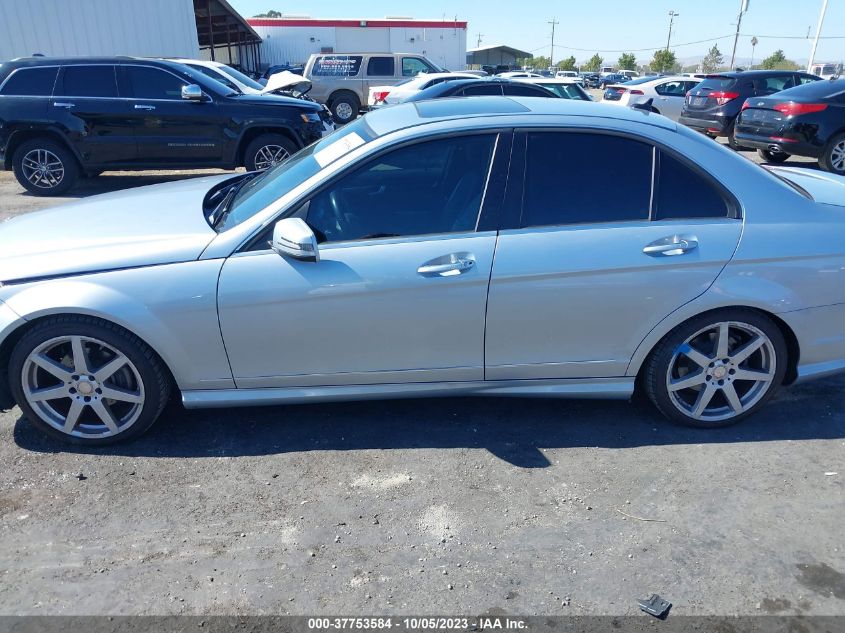 2014 MERCEDES-BENZ C 250 SPORT/LUXURY - WDDGF4HB8EA962273